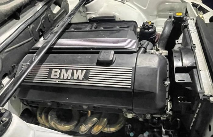BMW M54 engine